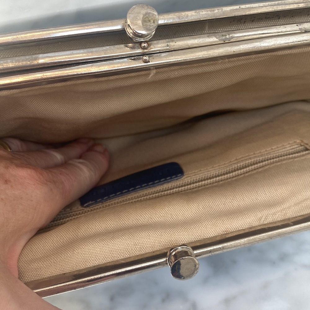 Vintage Iris Tyler Clutch - Leather - Picture 7 of 11